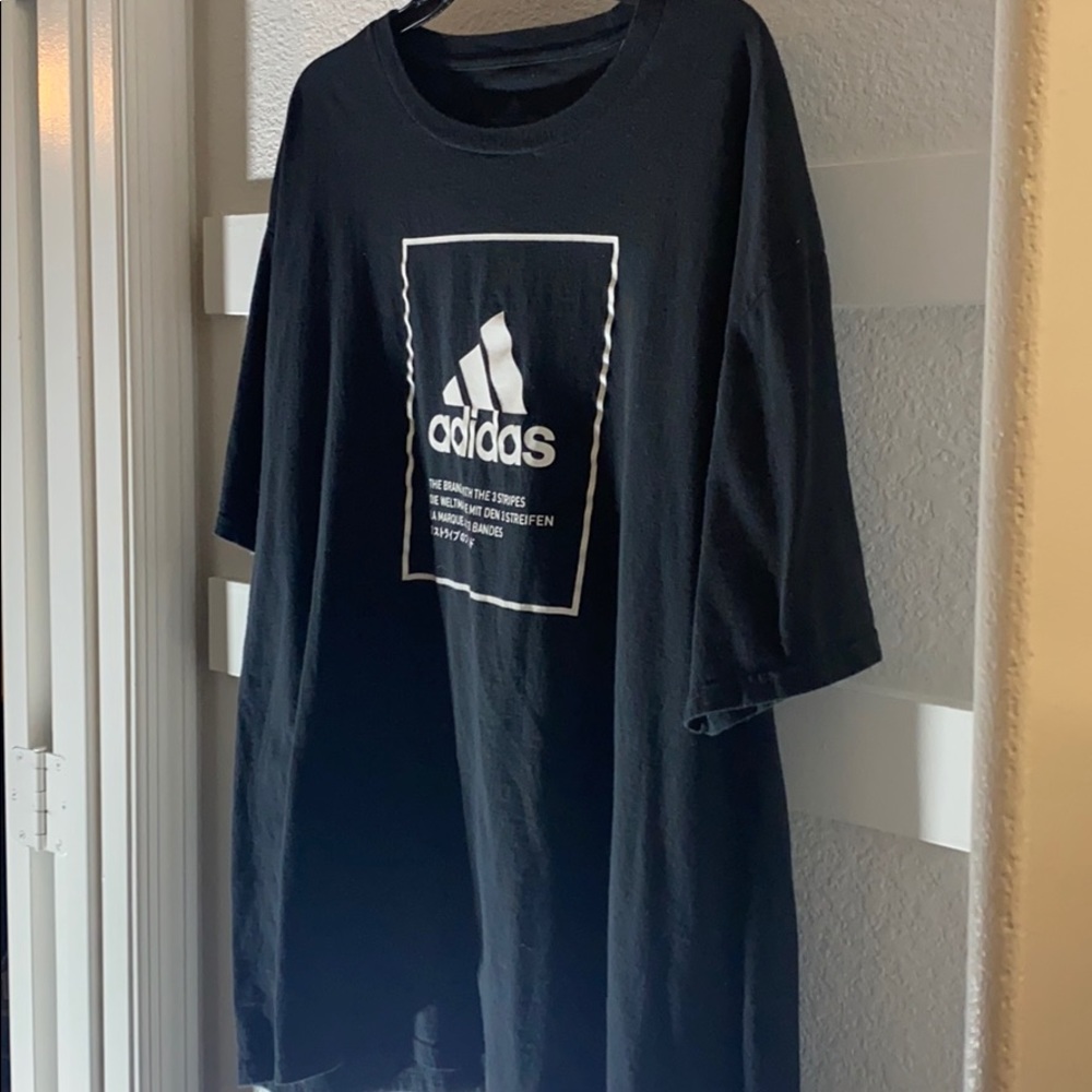 Adidas tshirt